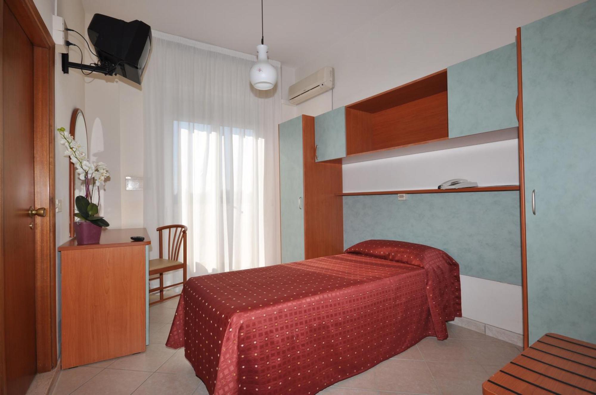 Hotel Real チェルヴィア 部屋 写真