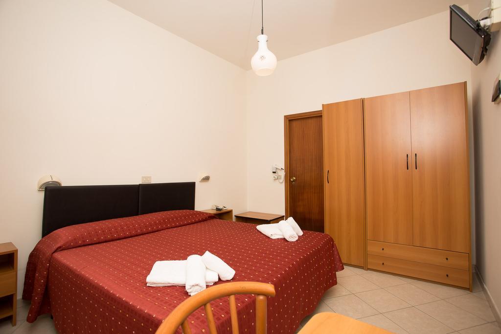Hotel Real チェルヴィア 部屋 写真