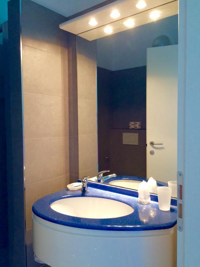 Hotel Real チェルヴィア エクステリア 写真